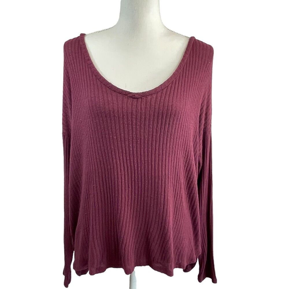 American Eagle Women's S Soft & Sexy Rib Long Sleeve V-Neck Shirt Berry Wine